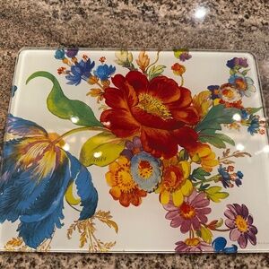 Small Flower Market Cutting Board